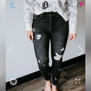 ***SOLD***KanCan Maddox Jeans Size 11/29